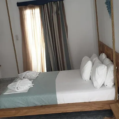 Atlantis Place Milos Apartahotel
